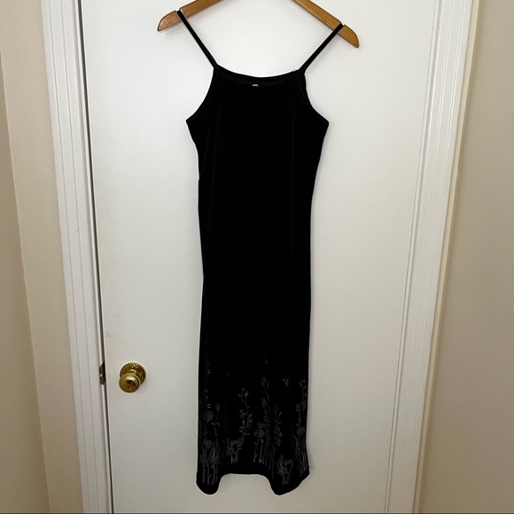 Vintage Velvet Floral Maxi Dress - Picture 6 of 8